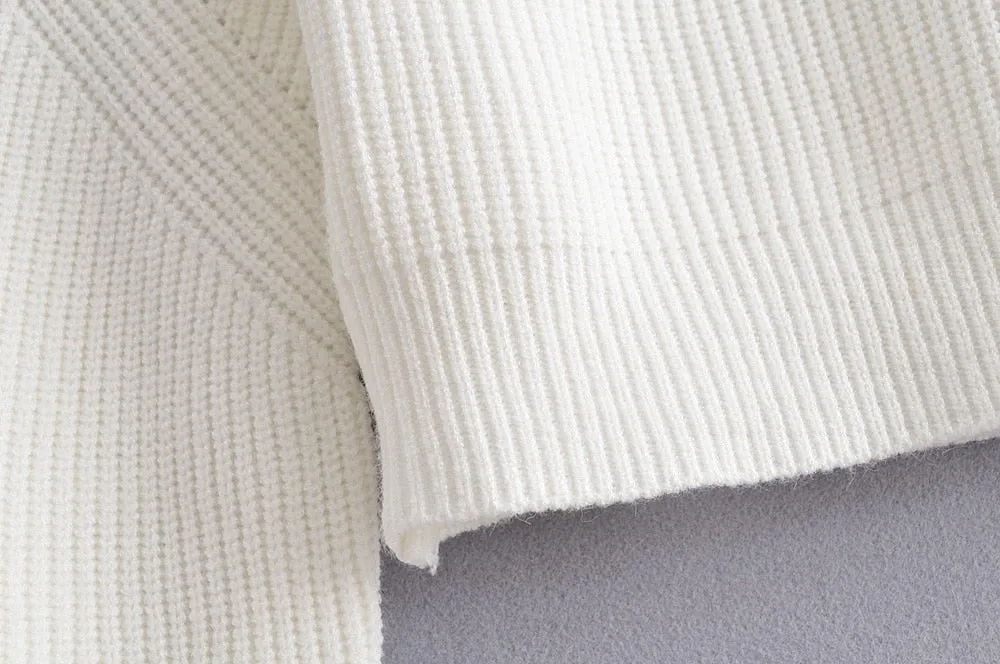 HIGH NECK SWEATER