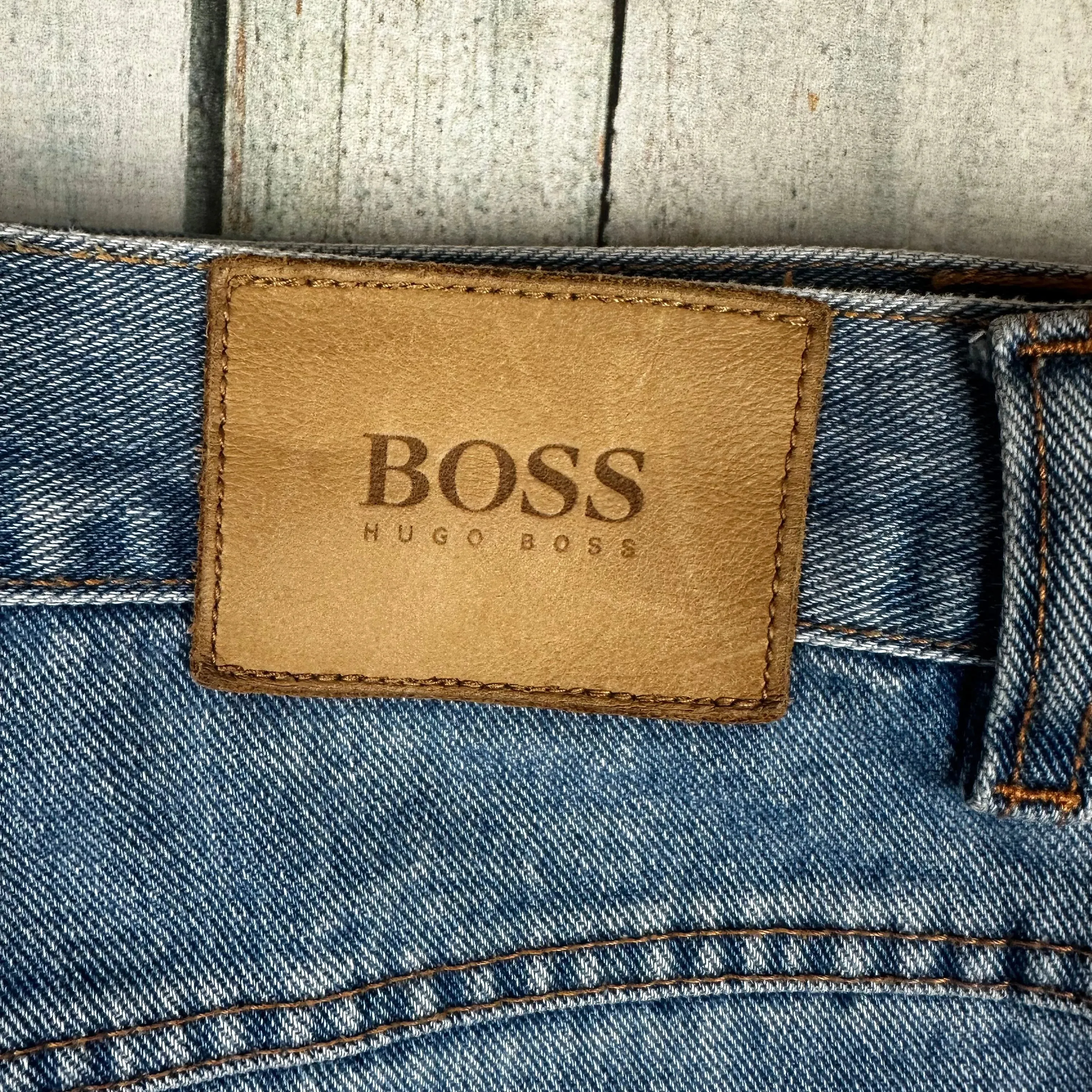 Hugo Boss Vintage 90's Men's Jeans Made in Australia - Size 38