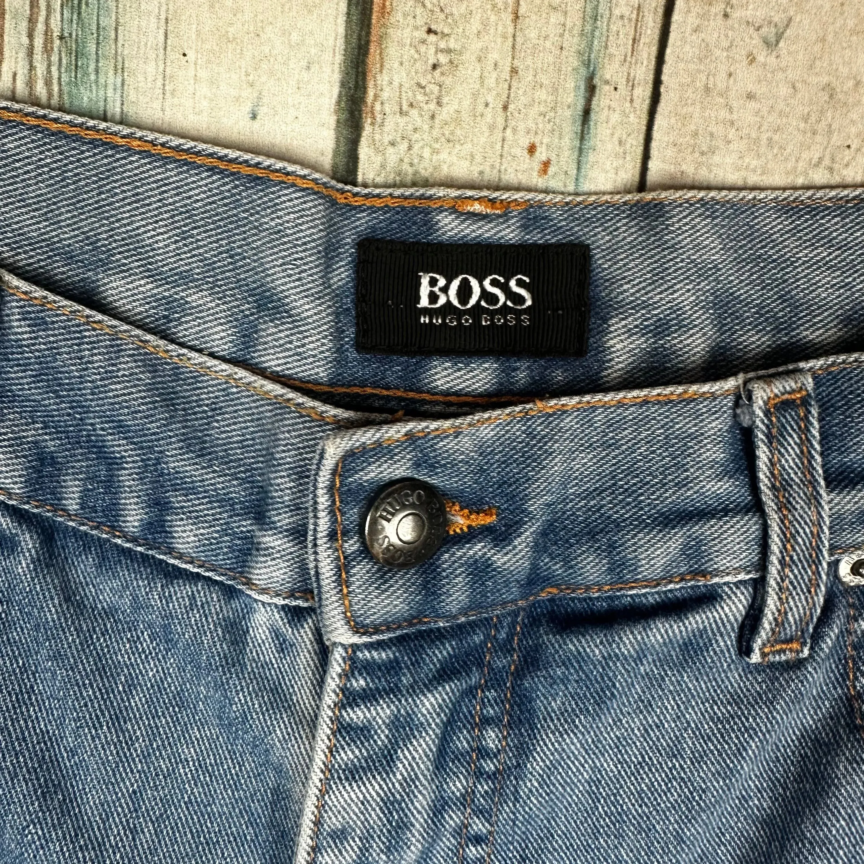 Hugo Boss Vintage 90's Men's Jeans Made in Australia - Size 38