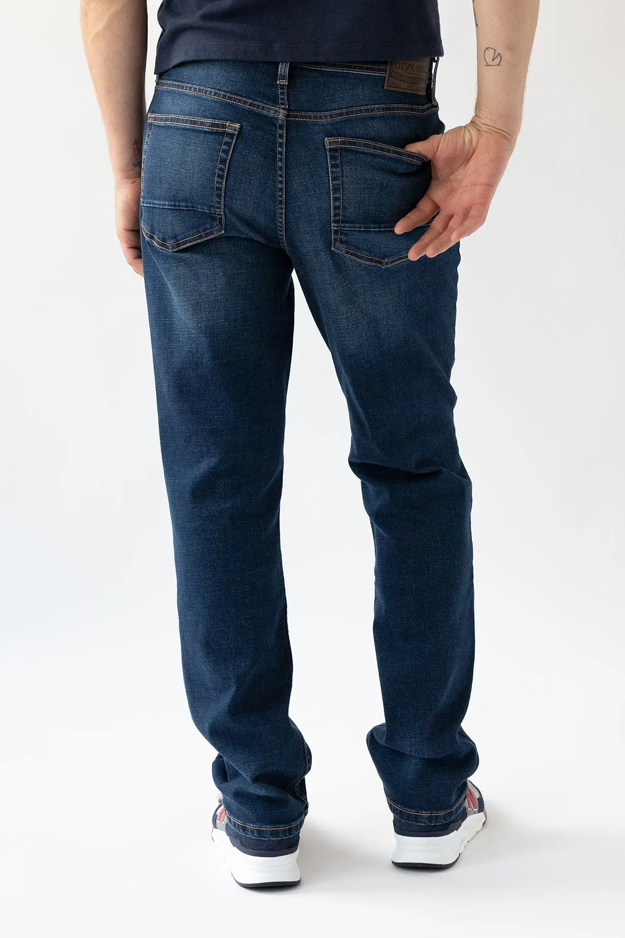 Relaxed Straight Jean - Boone Wash